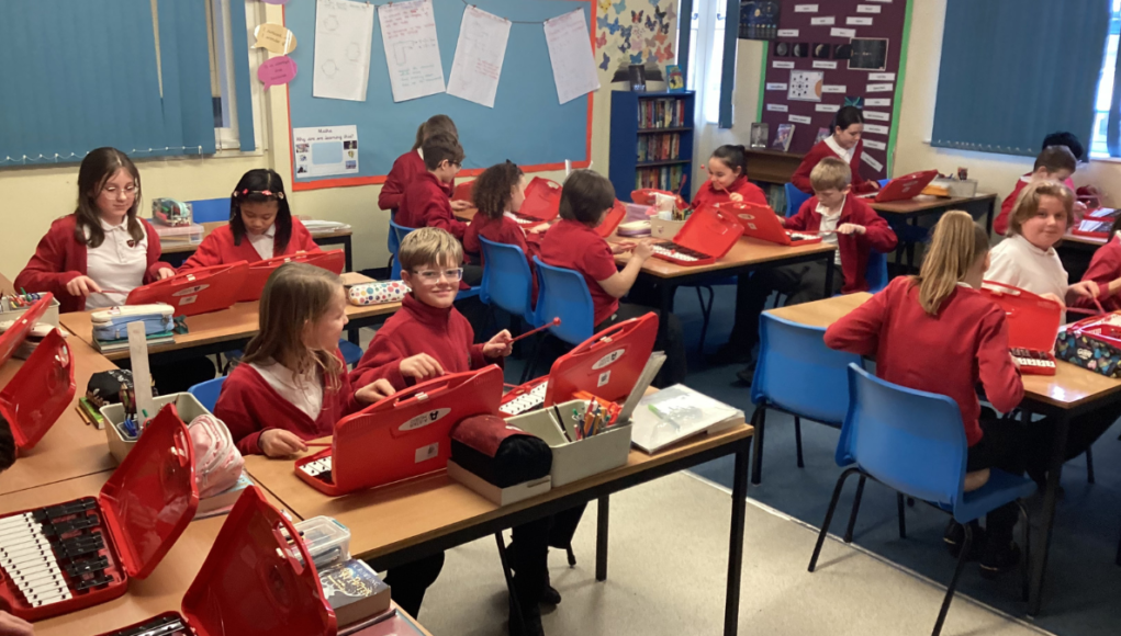 Tesco Grant Strikes a Chord of Success at Swindon School (2)
