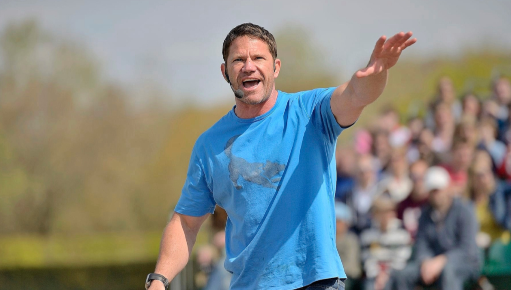 Steve Backshall Live returns to Longleat during May halfterm