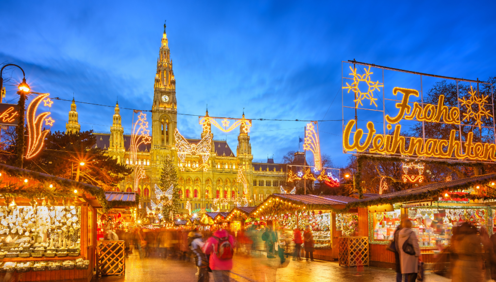 christmas market - canva free