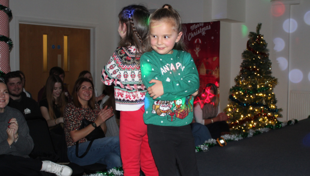 amber and carina 121224